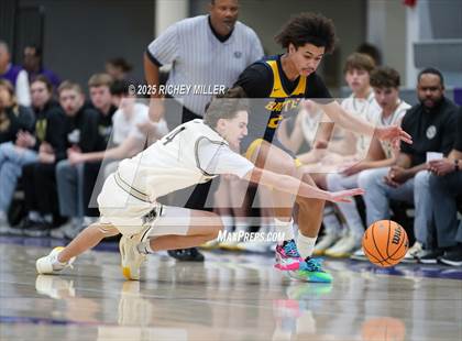 Thumbnail 1 in Battle @ Maize South (Hoopin on the Hill) photogallery.