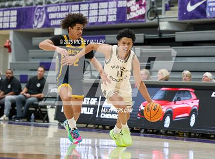 Thumbnail 3 in Battle @ Maize South (Hoopin on the Hill) photogallery.