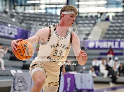 Thumbnail 1 in Battle @ Maize South (Hoopin on the Hill) photogallery.