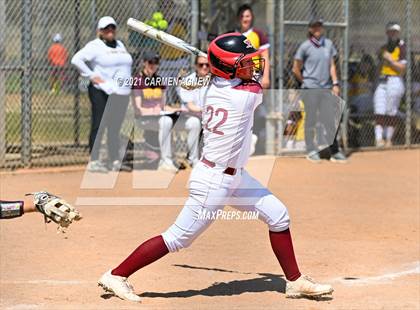 Thumbnail 2 in Cypress Woods vs Deer Park (NFCA Texas Leadoff Classic) photogallery.