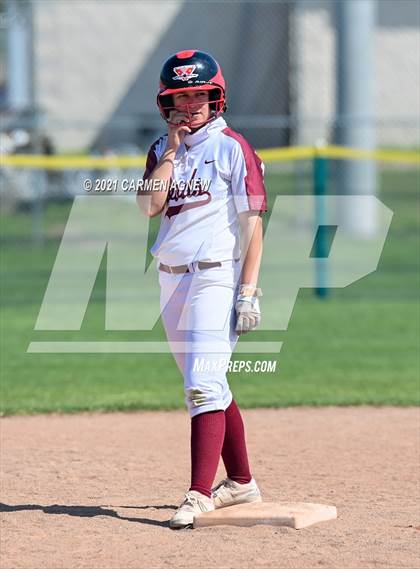 Thumbnail 1 in Cypress Woods vs Deer Park (NFCA Texas Leadoff Classic) photogallery.