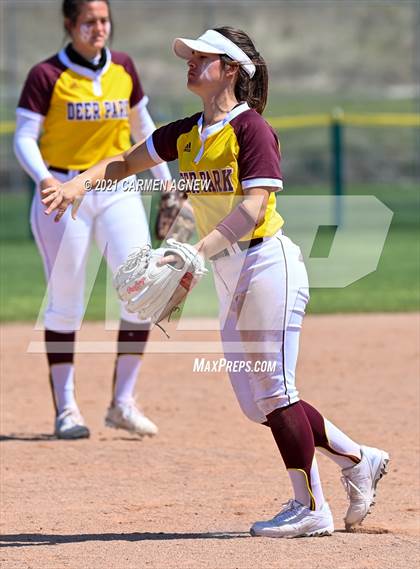 Thumbnail 1 in Cypress Woods vs Deer Park (NFCA Texas Leadoff Classic) photogallery.