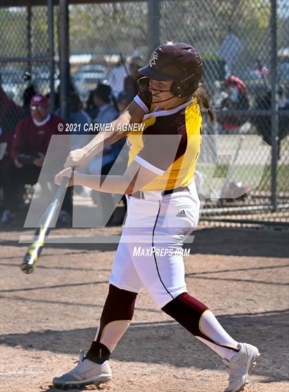 Thumbnail 1 in Cypress Woods vs Deer Park (NFCA Texas Leadoff Classic) photogallery.