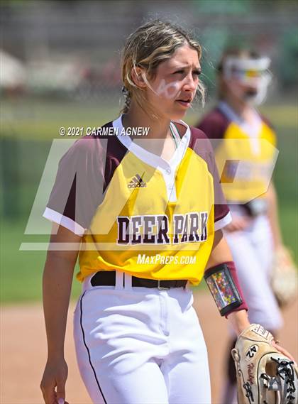 Thumbnail 1 in Cypress Woods vs Deer Park (NFCA Texas Leadoff Classic) photogallery.