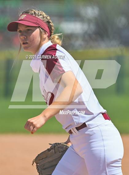 Thumbnail 1 in Cypress Woods vs Deer Park (NFCA Texas Leadoff Classic) photogallery.