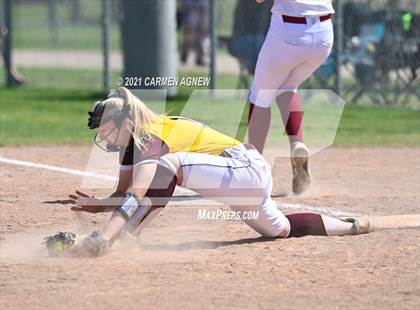 Thumbnail 2 in Cypress Woods vs Deer Park (NFCA Texas Leadoff Classic) photogallery.