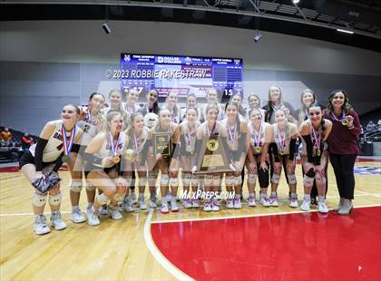Thumbnail 3 in Davenport vs. Randall (UIL 4A Volleyball Final Medal Ceremony) photogallery.