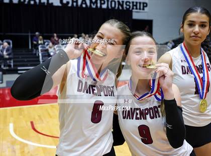 Thumbnail 2 in Davenport vs. Randall (UIL 4A Volleyball Final Medal Ceremony) photogallery.