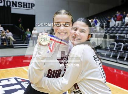 Thumbnail 3 in Davenport vs. Randall (UIL 4A Volleyball Final Medal Ceremony) photogallery.