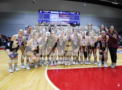 Thumbnail 2 in Davenport vs. Randall (UIL 4A Volleyball Final Medal Ceremony) photogallery.