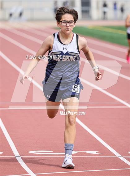 Thumbnail 3 in Herd Roundup @ Elk Grove photogallery.