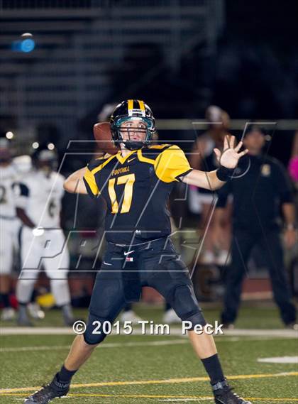 Thumbnail 3 in Canyon @ Foothill photogallery.