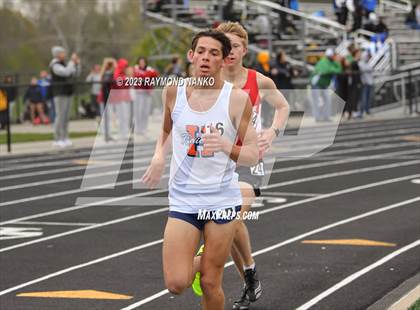 Thumbnail 1 in Zionsville Invitational (1600 Meter)  photogallery.