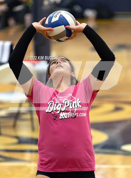 Thumbnail 1 in Grosse Pointe South vs. Detroit Country Day (GPS Quad) photogallery.