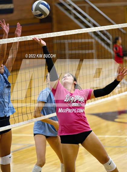 Thumbnail 2 in Grosse Pointe South vs. Detroit Country Day (GPS Quad) photogallery.