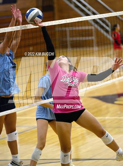 Thumbnail 1 in Grosse Pointe South vs. Detroit Country Day (GPS Quad) photogallery.