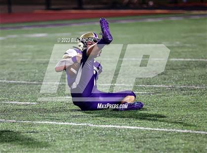 Thumbnail 2 in Grand Saline vs Eustace photogallery.