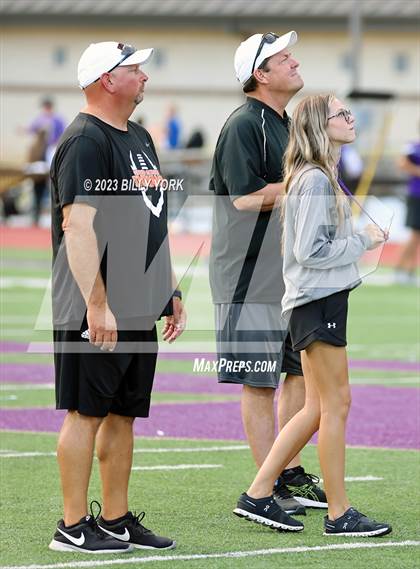 Thumbnail 3 in Grand Saline vs Eustace photogallery.