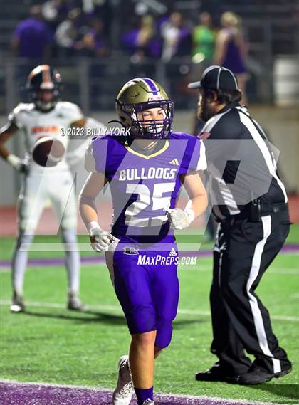 Thumbnail 3 in Grand Saline vs Eustace photogallery.