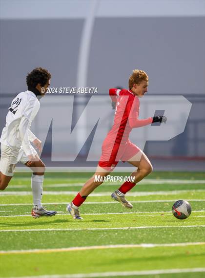 Thumbnail 3 in Erie @ Regis Jesuit (CHSAA 5A Second Round) photogallery.
