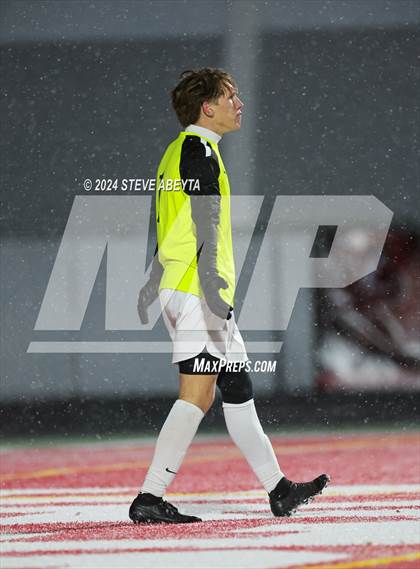 Thumbnail 1 in Erie @ Regis Jesuit (CHSAA 5A Second Round) photogallery.