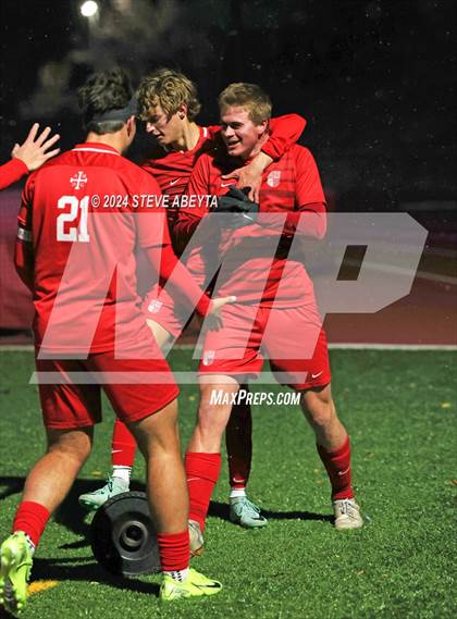 Thumbnail 2 in Erie @ Regis Jesuit (CHSAA 5A Second Round) photogallery.