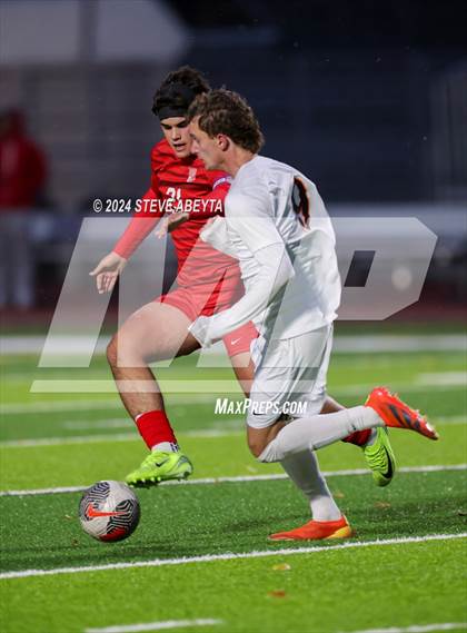 Thumbnail 2 in Erie @ Regis Jesuit (CHSAA 5A Second Round) photogallery.