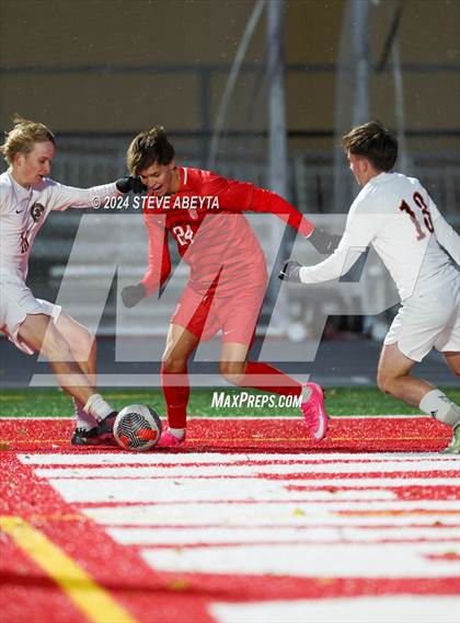Thumbnail 3 in Erie @ Regis Jesuit (CHSAA 5A Second Round) photogallery.