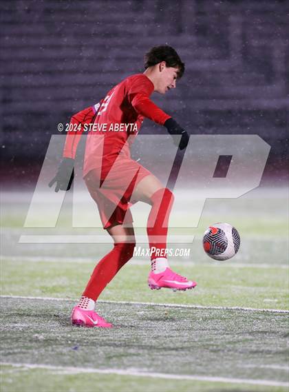 Thumbnail 2 in Erie @ Regis Jesuit (CHSAA 5A Second Round) photogallery.