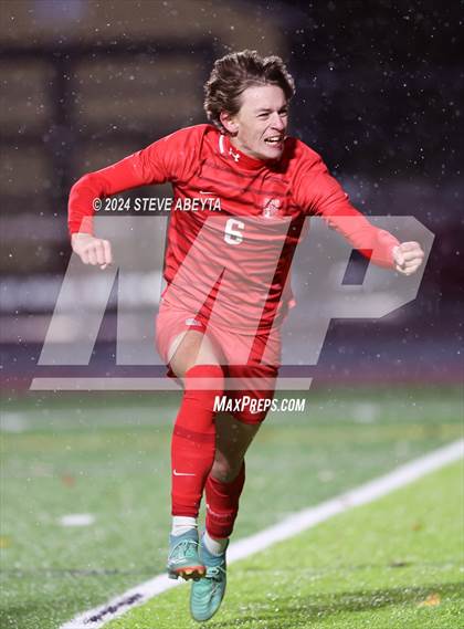 Thumbnail 2 in Erie @ Regis Jesuit (CHSAA 5A Second Round) photogallery.