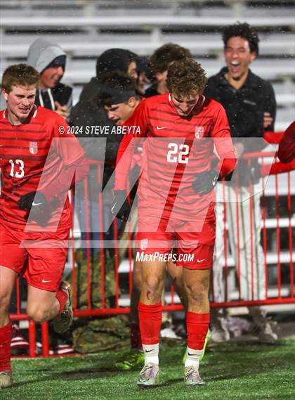 Thumbnail 2 in Erie @ Regis Jesuit (CHSAA 5A Second Round) photogallery.