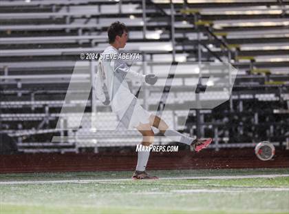Thumbnail 3 in Erie @ Regis Jesuit (CHSAA 5A Second Round) photogallery.