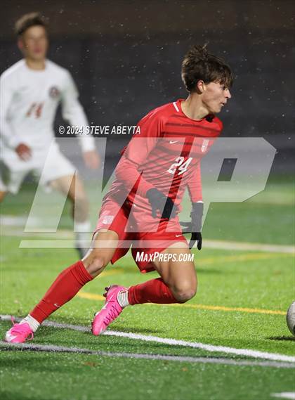 Thumbnail 1 in Erie @ Regis Jesuit (CHSAA 5A Second Round) photogallery.