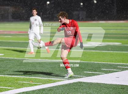 Thumbnail 3 in Erie @ Regis Jesuit (CHSAA 5A Second Round) photogallery.