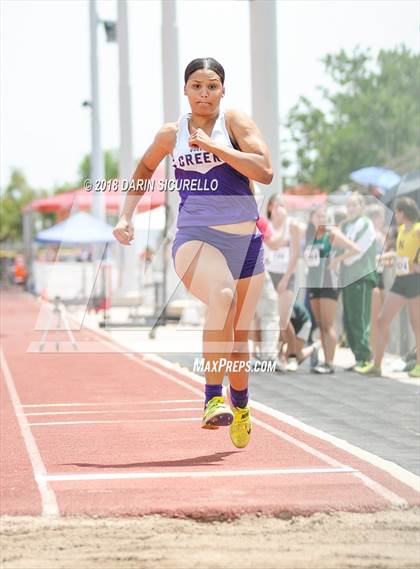 Thumbnail 3 in AIA Track & Field Preliminaries (Girls Long Jump D1/D2) photogallery.