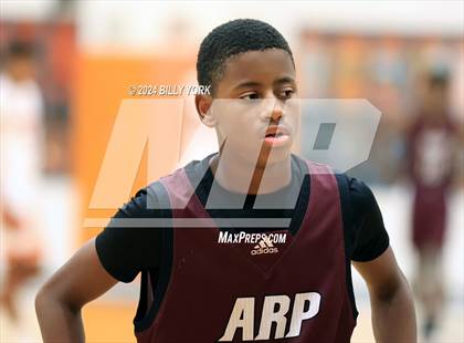 Thumbnail 1 in Grand Saline vs Arp photogallery.