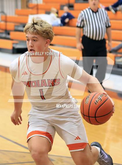 Thumbnail 2 in Grand Saline vs Arp photogallery.