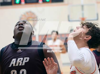 Thumbnail 2 in Grand Saline vs Arp photogallery.