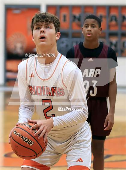 Thumbnail 1 in Grand Saline vs Arp photogallery.