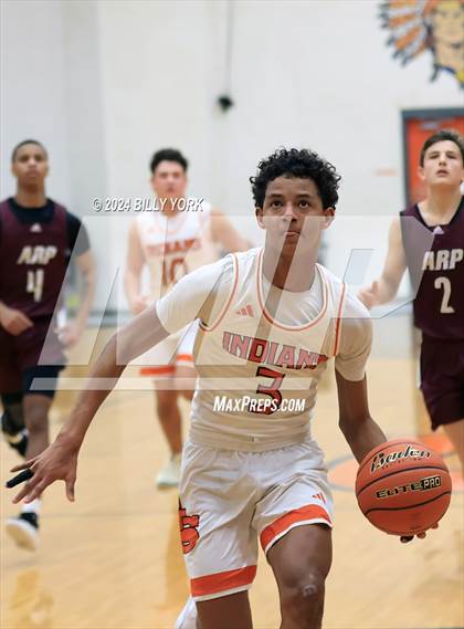 Thumbnail 2 in Grand Saline vs Arp photogallery.