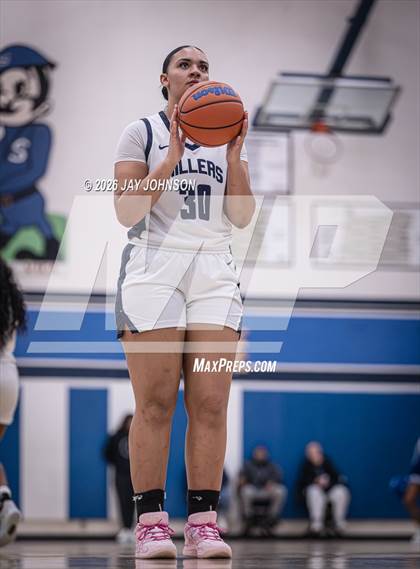 Thumbnail 2 in Crater @ Springfield photogallery.