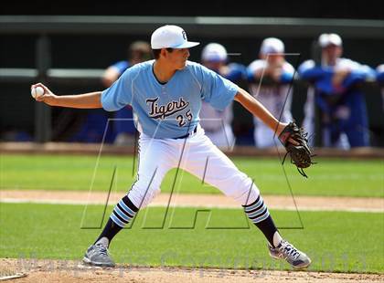 Thumbnail 2 in Leander vs. Carroll (Rock Hardball Classic) photogallery.