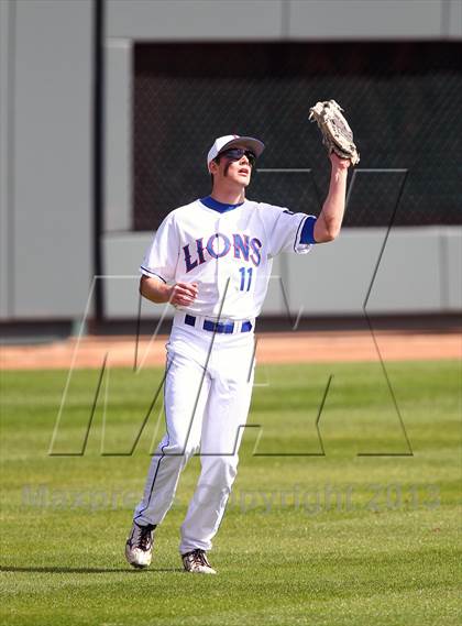 Thumbnail 1 in Leander vs. Carroll (Rock Hardball Classic) photogallery.