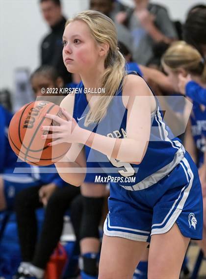 Thumbnail 2 in Houston Christian vs. Episcopal (Southwest Preparatory Conference Final)  photogallery.