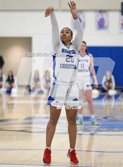 Thumbnail 1 in Houston Christian vs. Episcopal (Southwest Preparatory Conference Final)  photogallery.