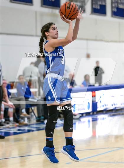 Thumbnail 1 in Houston Christian vs. Episcopal (Southwest Preparatory Conference Final)  photogallery.