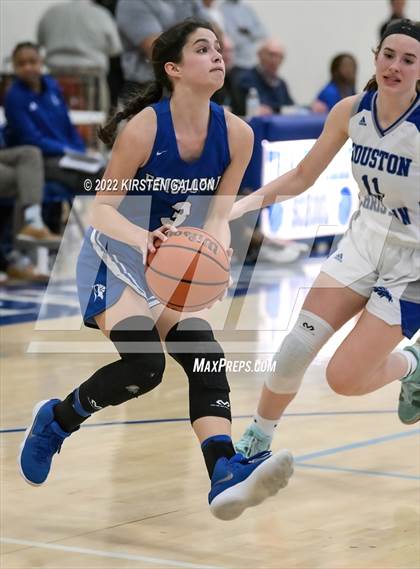 Thumbnail 3 in Houston Christian vs. Episcopal (Southwest Preparatory Conference Final)  photogallery.