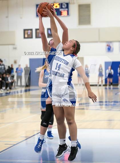 Thumbnail 2 in Houston Christian vs. Episcopal (Southwest Preparatory Conference Final)  photogallery.