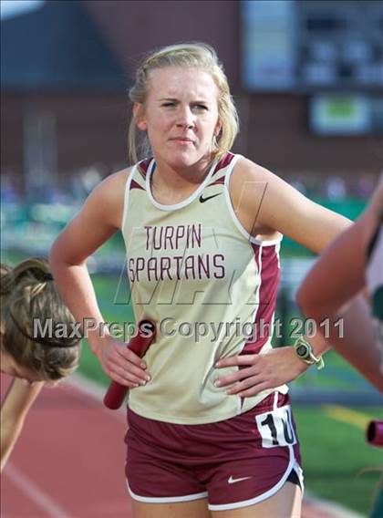 Thumbnail 1 in Rod Russell Invitational photogallery.