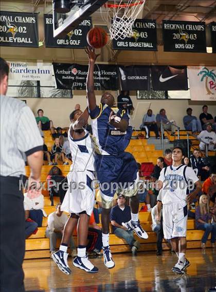 Thumbnail 1 in Dr. Phillips @ Summit Christian (City of Palms Classic) photogallery.